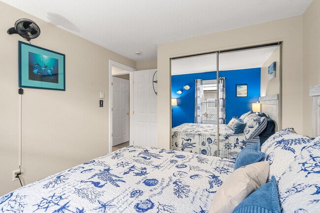 Building Photo - 8 Duston Ave