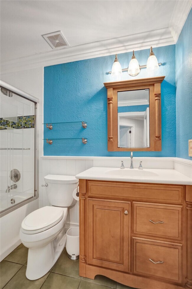 Building Photo - 4142 NW 58th Dr