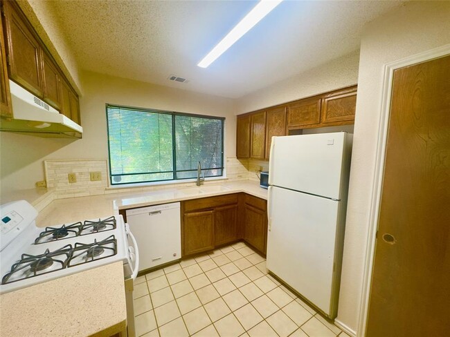 Building Photo - 3513 Wendel Cove