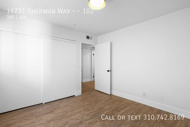 Building Photo - 16731 Sherman Way