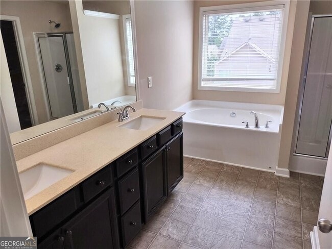Building Photo - 4955 Ducote Trail