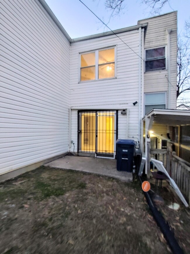Building Photo - 1441 Alabama Ave SE