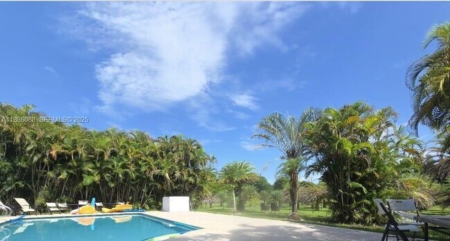 Building Photo - 14001 Mustang Trail