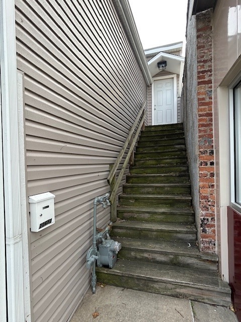 Building Photo - 206 N Water St