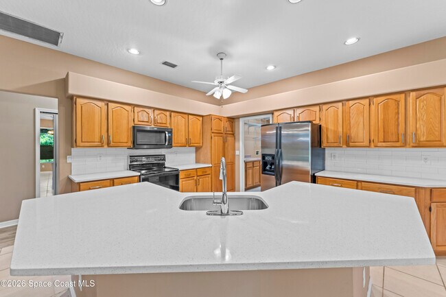Building Photo - 7922 Timberlake Dr