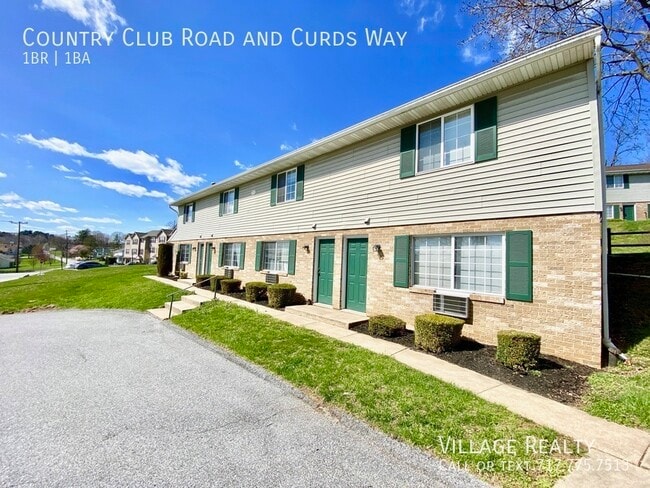 Building Photo - 681 Country Club Rd