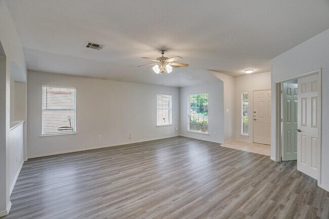 Building Photo - 3310 Zinfandel Ln