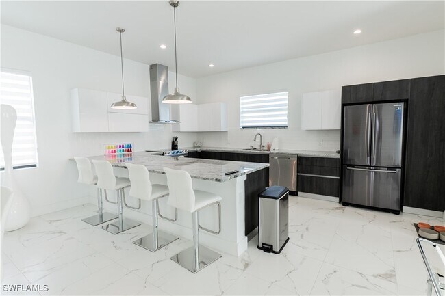 Building Photo - 4064 Full Moon Ct