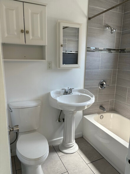 Building Photo - 20912 Amie Ave