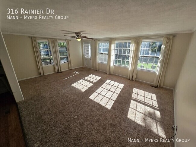 Building Photo - 316 Rainier Dr
