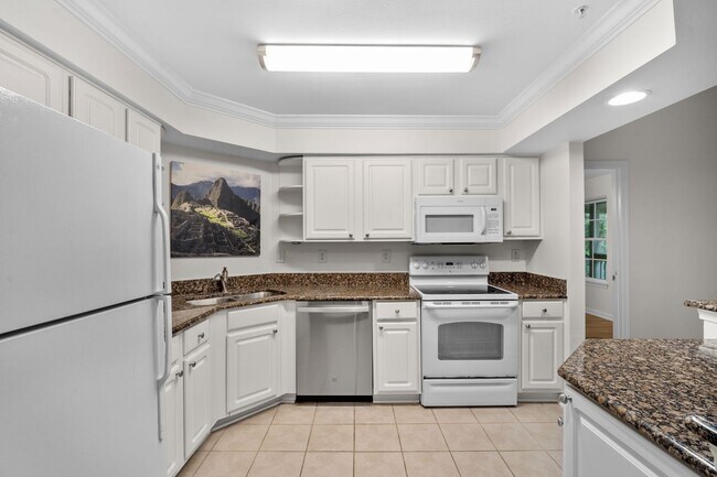 Building Photo - H36/G101