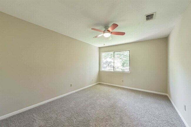 Building Photo - 3910 Misty Gardens Ct