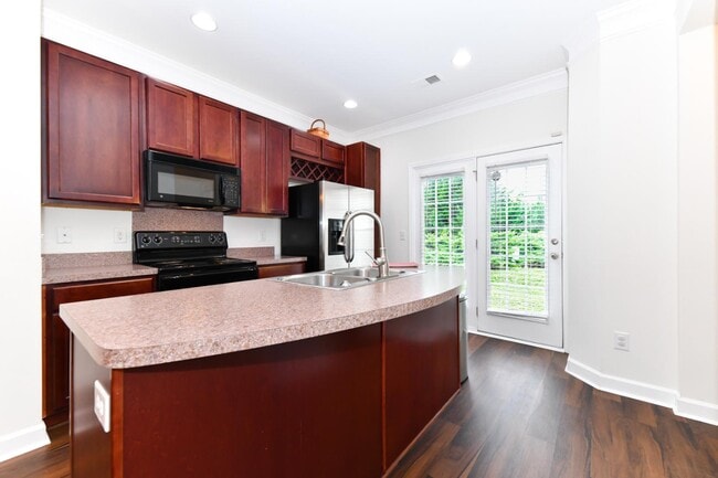 Building Photo - 4006 Tarrant Trace Cir