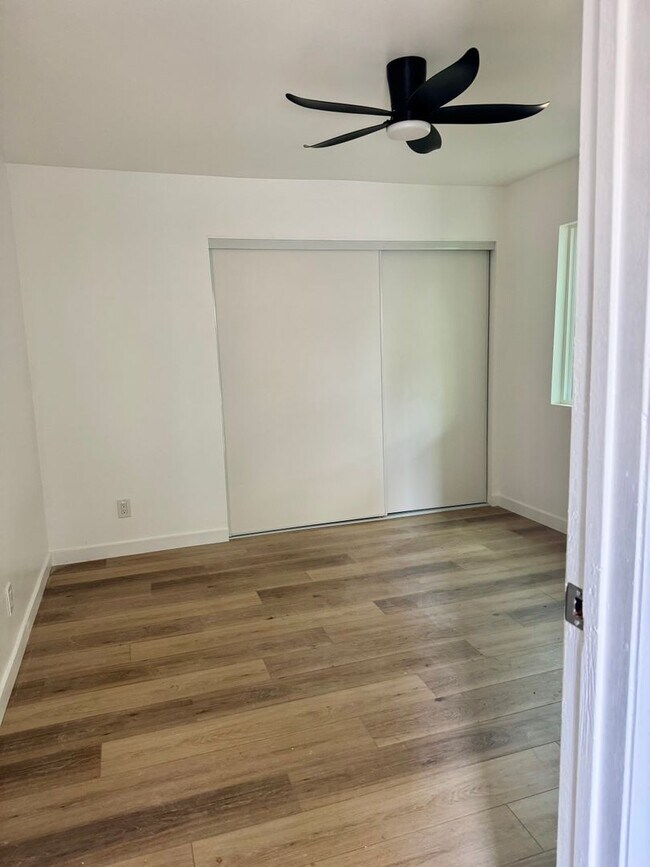 Building Photo - 2 Bedrooms /1 Bath ADU AVAILABLE NOW!