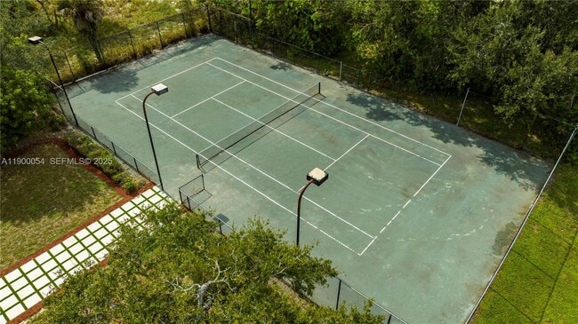 Building Photo - 2827 S Indian River Dr