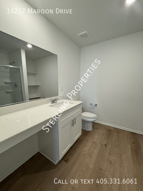 Building Photo - 16217 Maroon Dr