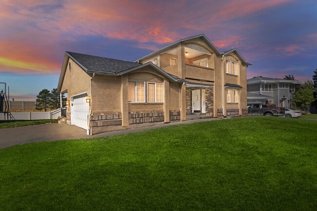 Building Photo - 3666 Pearblossom Cir