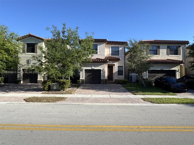 Building Photo - 4849 NW 57th Ct