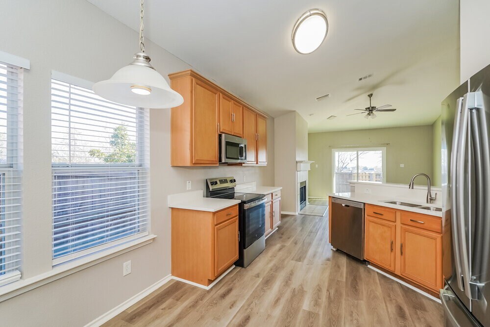 Building Photo - 2668 Pioneer Bluffs Rd