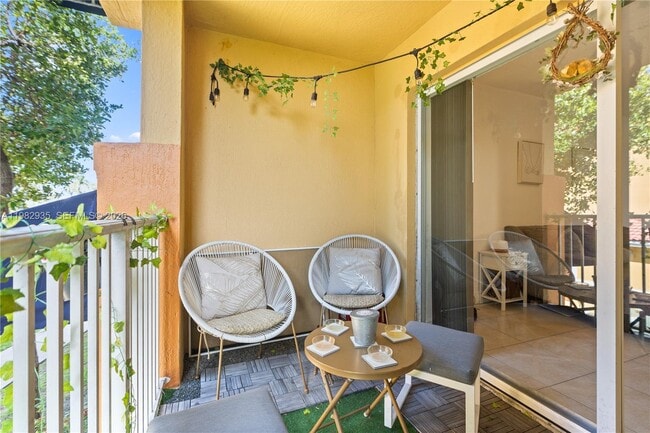 Building Photo - 21130 SW 87th Ave