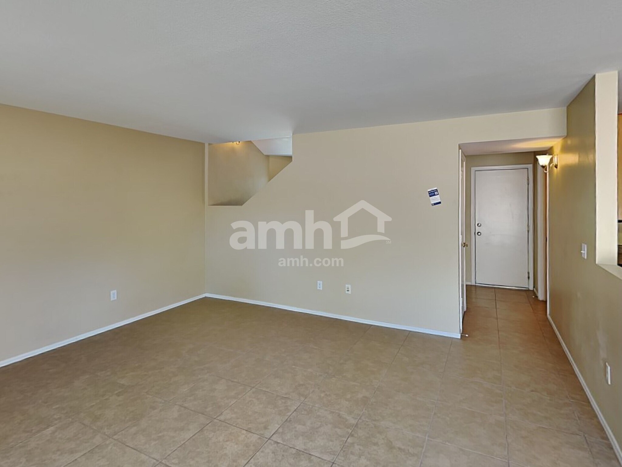 Building Photo - 782 W Calle Ormino