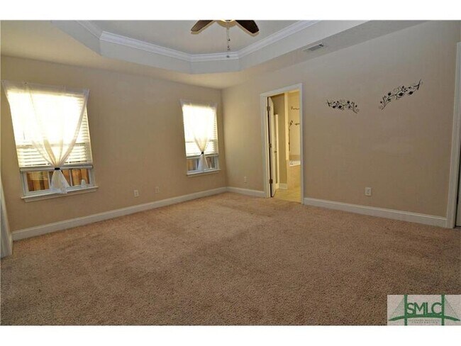 Building Photo - 165 Butler Dr