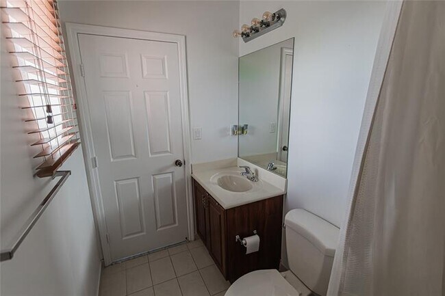 Building Photo - 14387 SW 9th Ct