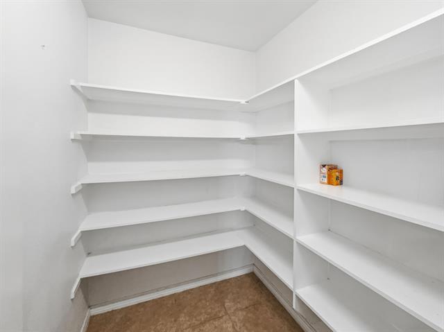 Building Photo - 11250 Luckenbach Dr