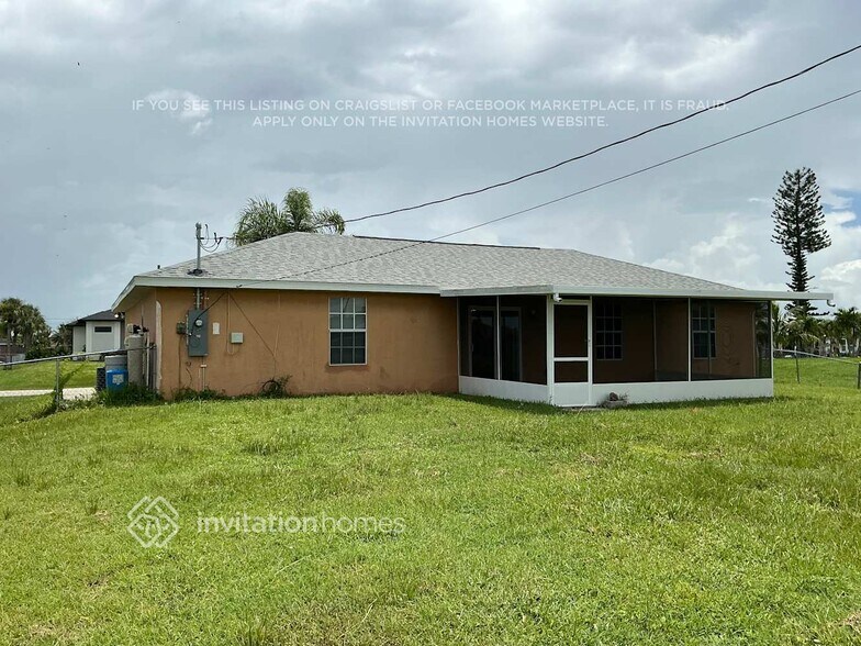 Building Photo - 2614 NE 20th Ave