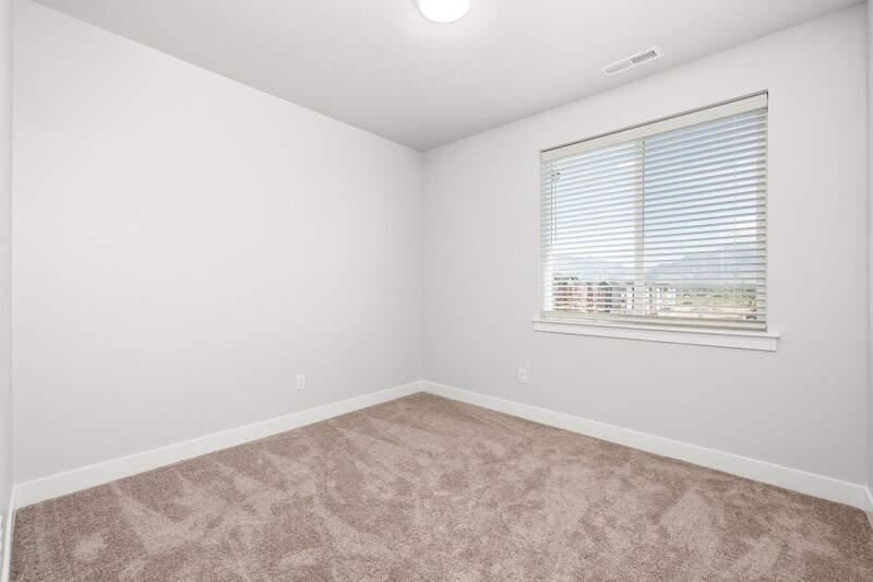Building Photo - 359 W 785 N