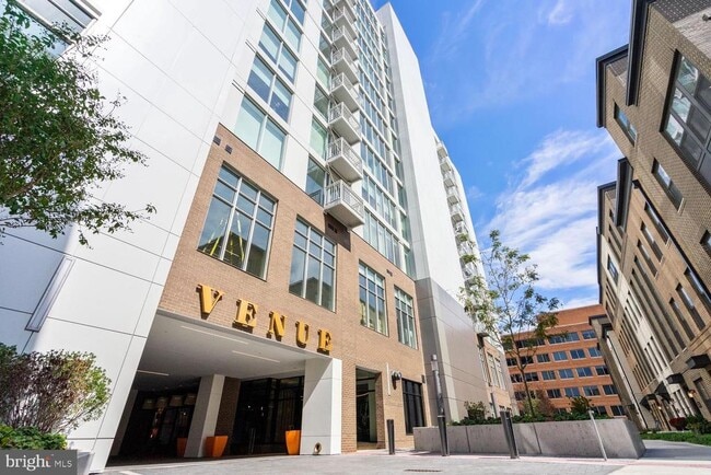 Building Photo - 925 N Fairfax St