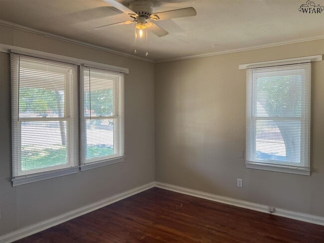 Building Photo - 3614 Garfield St