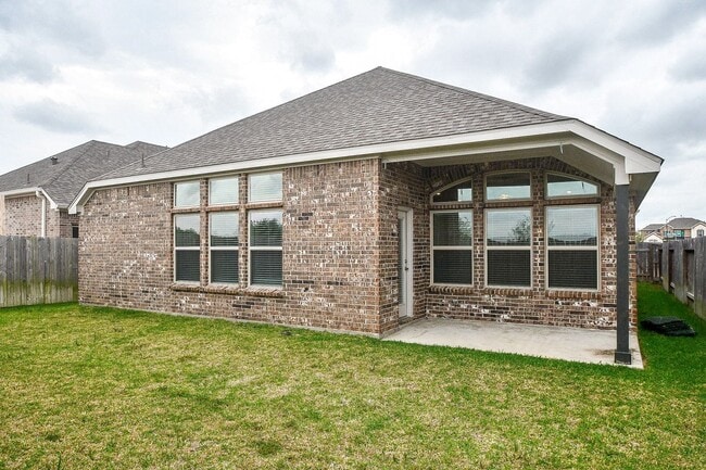 Building Photo - 6142 Thief River Fls Dr