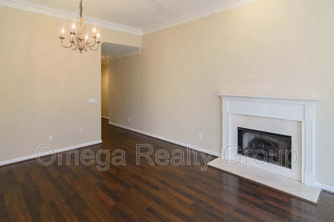 Building Photo - 503 Enclave Cir