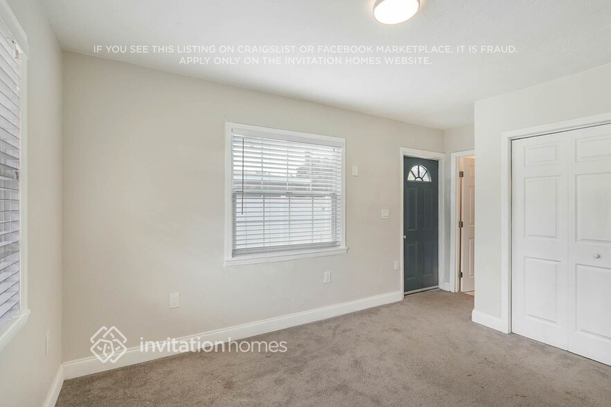 Building Photo - 5998 12th Way N