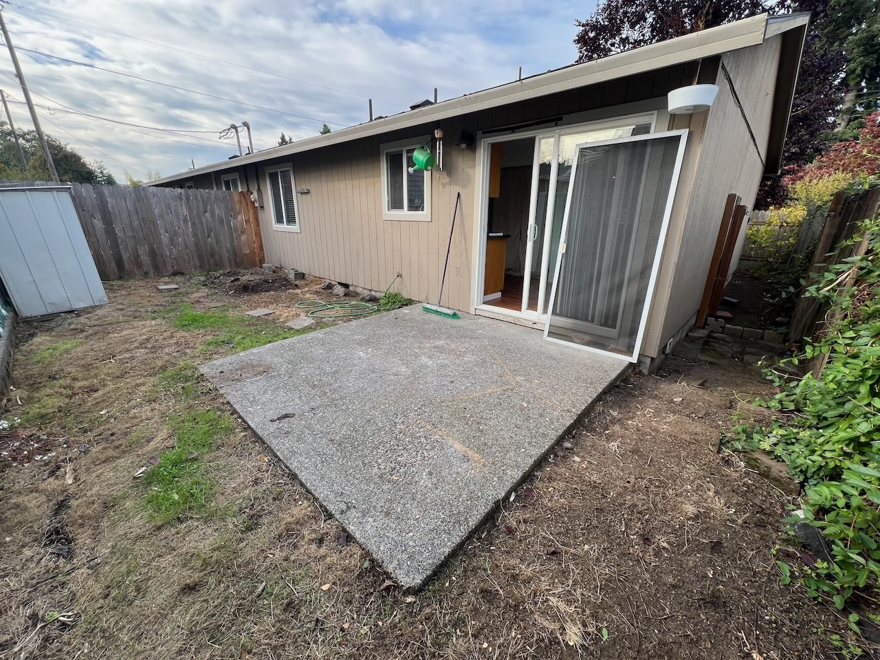 Building Photo - 7320-7322 N Albina Ave
