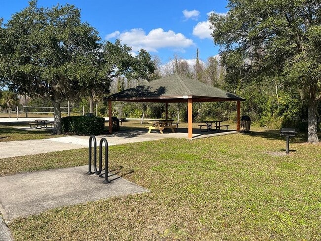 Building Photo - 10258 Lake District Ln