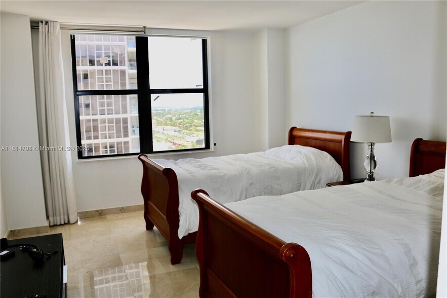 Building Photo - 9801 Collins Ave