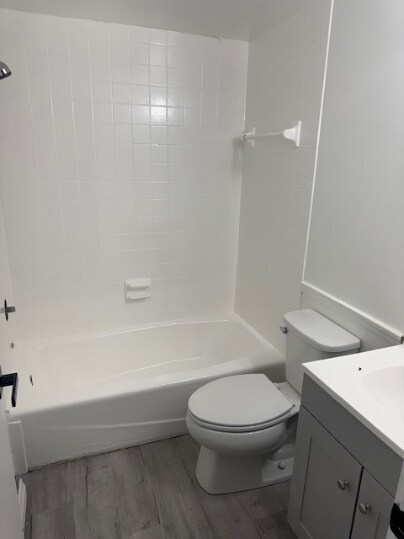 Building Photo - 595 Wagner Dr