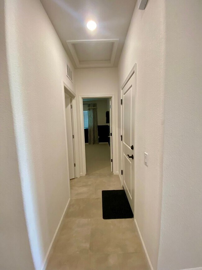 Building Photo - Breathtaking 4/2 Rancho Cordova Model w/TO...