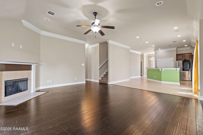 Building Photo - 101 Ace Ln