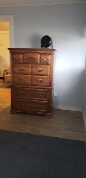 Building Photo - 162 Lancaster Rd