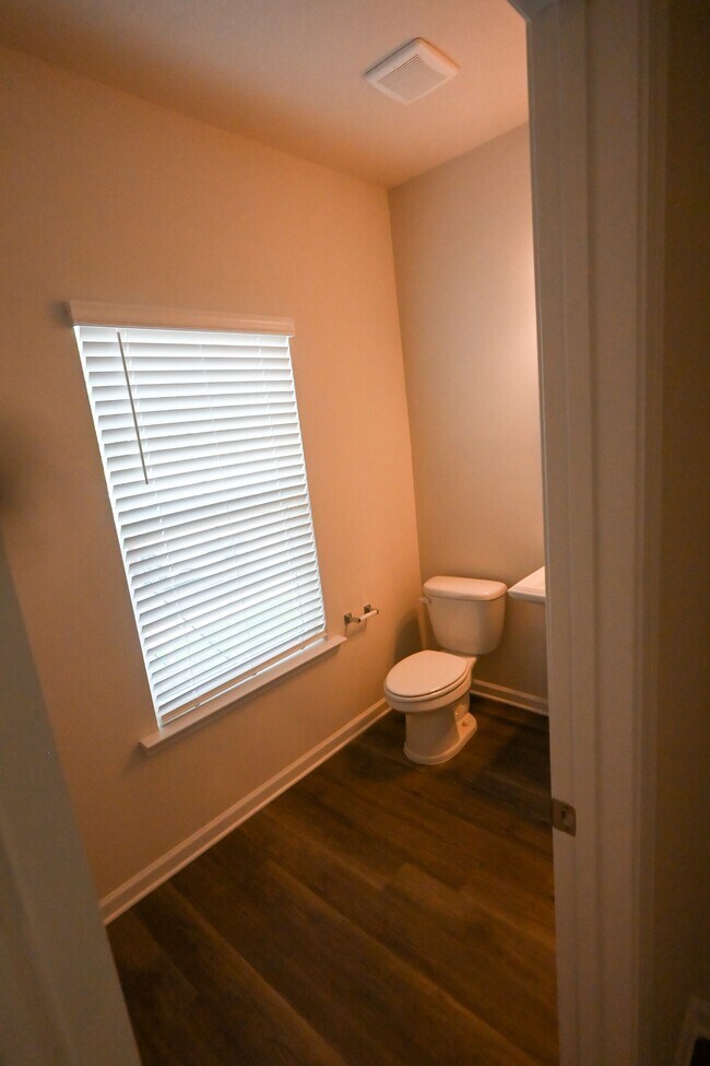 Building Photo - 1019 Tundra Teal Ln