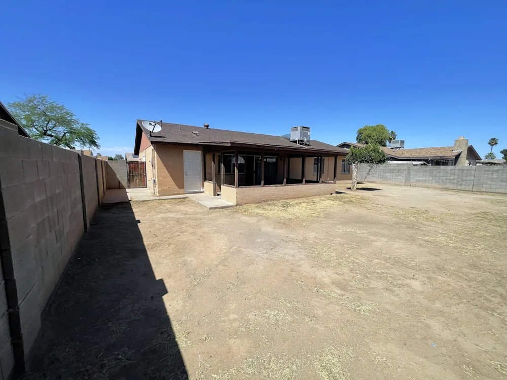 Building Photo - 4213 W Northview Ave