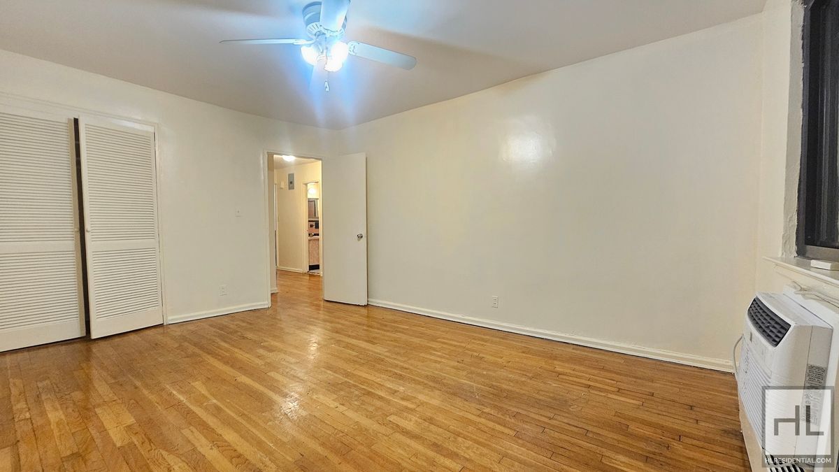 Building Photo - 24 STREET