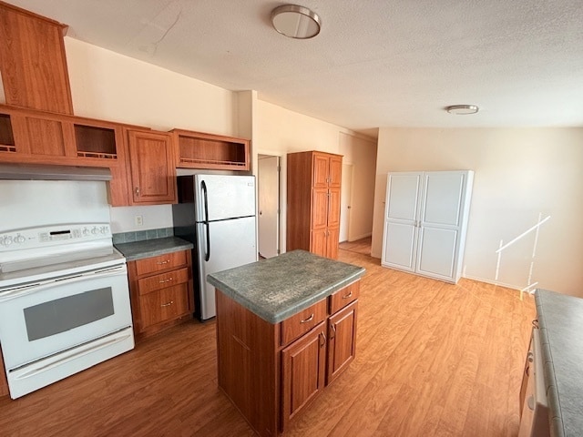 Building Photo - Manufactured Home For Rent