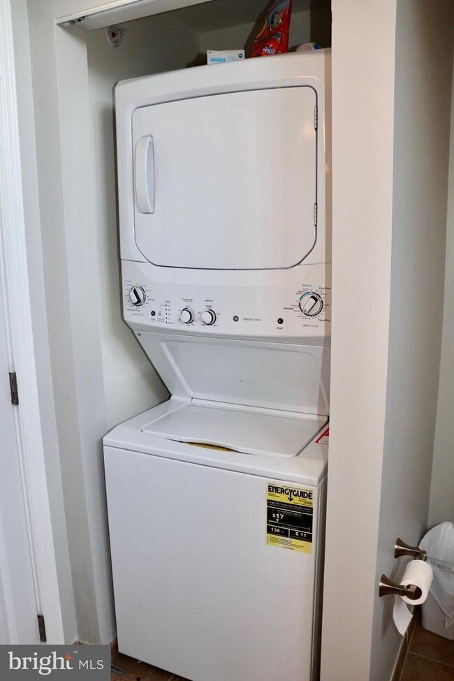 Building Photo - 1 Academy Circle