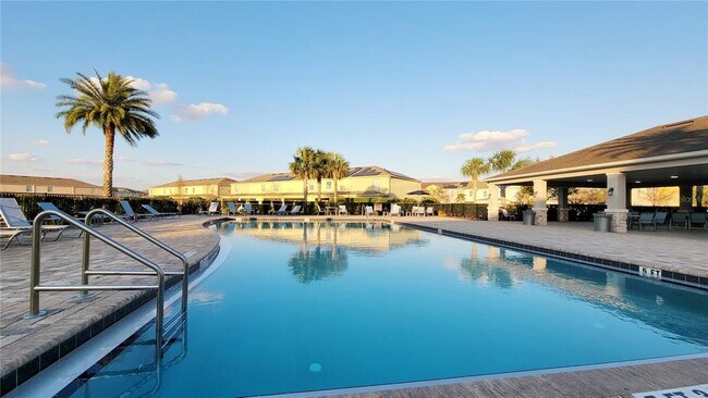 Building Photo - 364 Arbor Lakes Dr