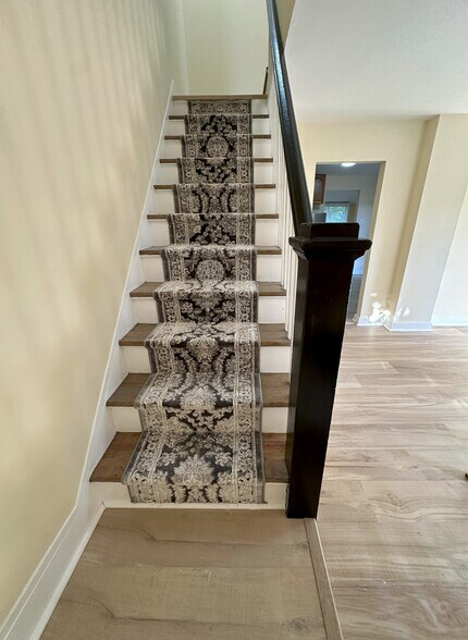 Stairs - 84 George St