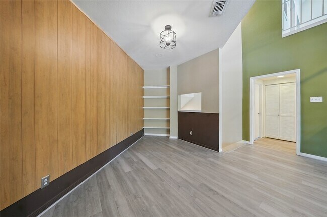 Building Photo - 4144 Greystone Way